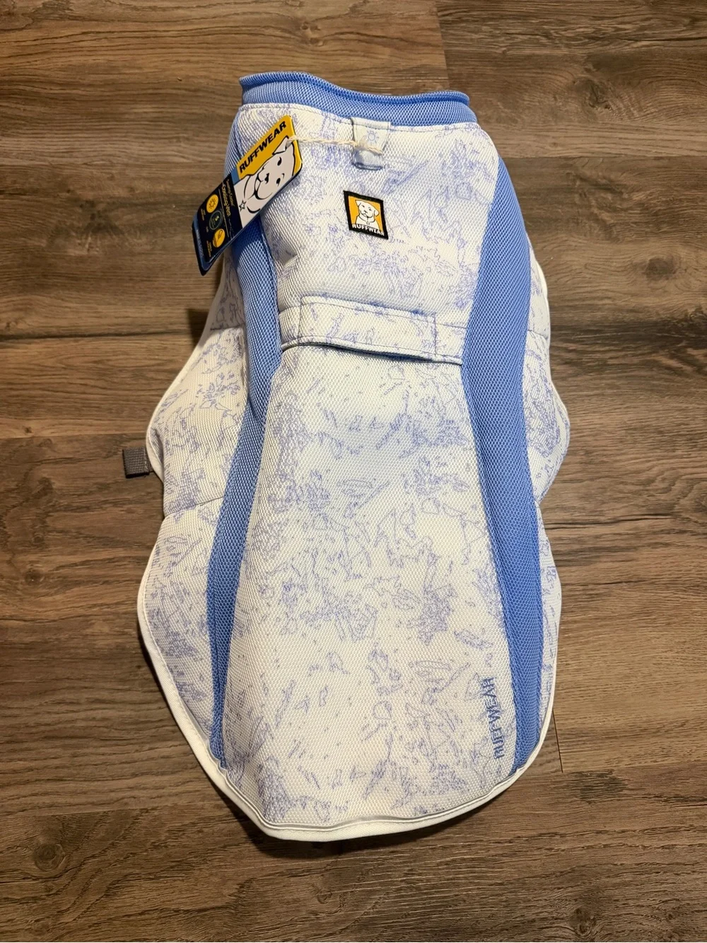 RuffWear condition：brand new